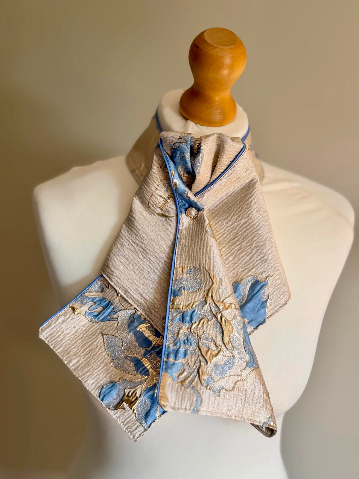 Elegance Powder Blue & Gold