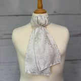 Children's Traditional Heritage White/Silver - Ready Tied