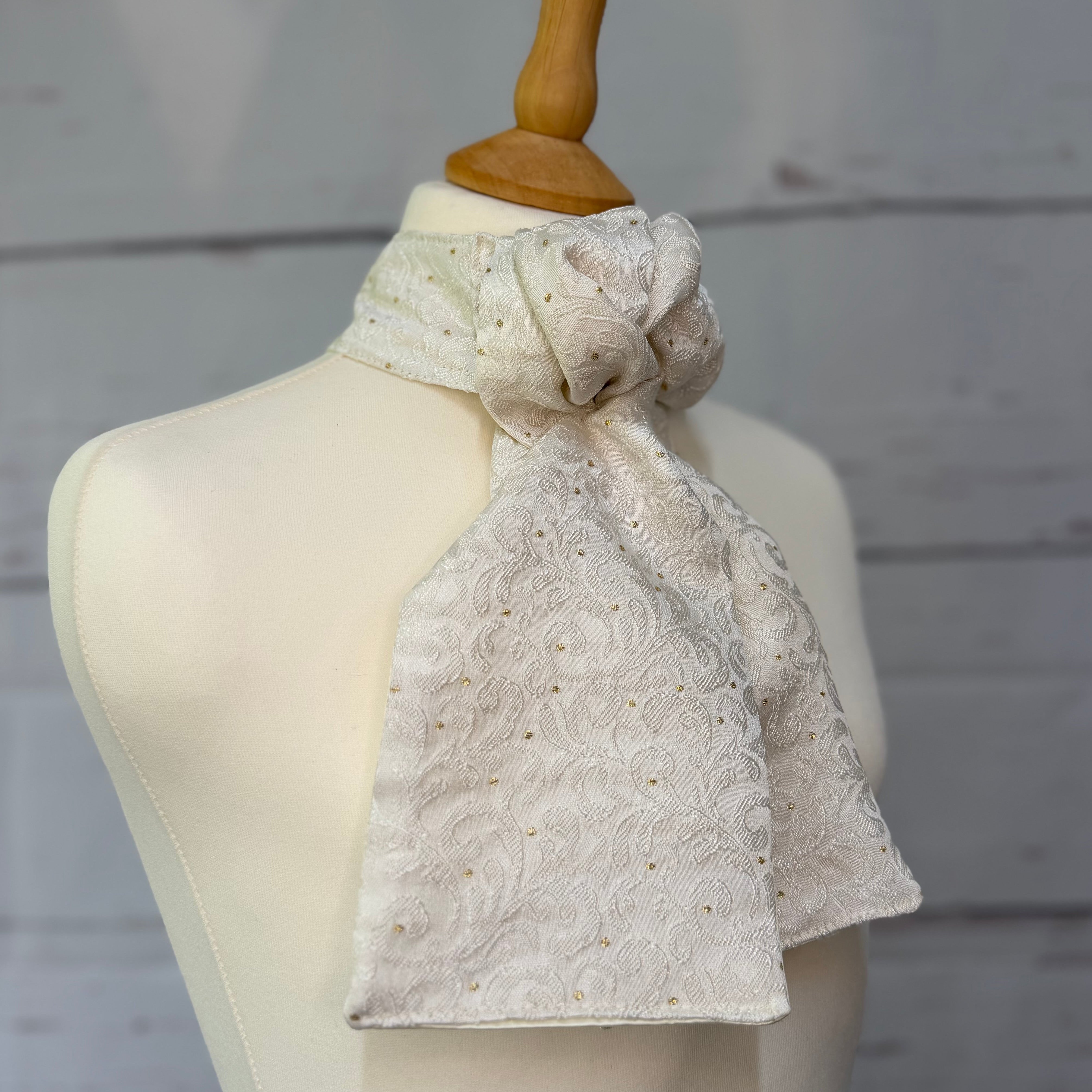 Children's Traditional Heritage White/Gold - Ready Tied