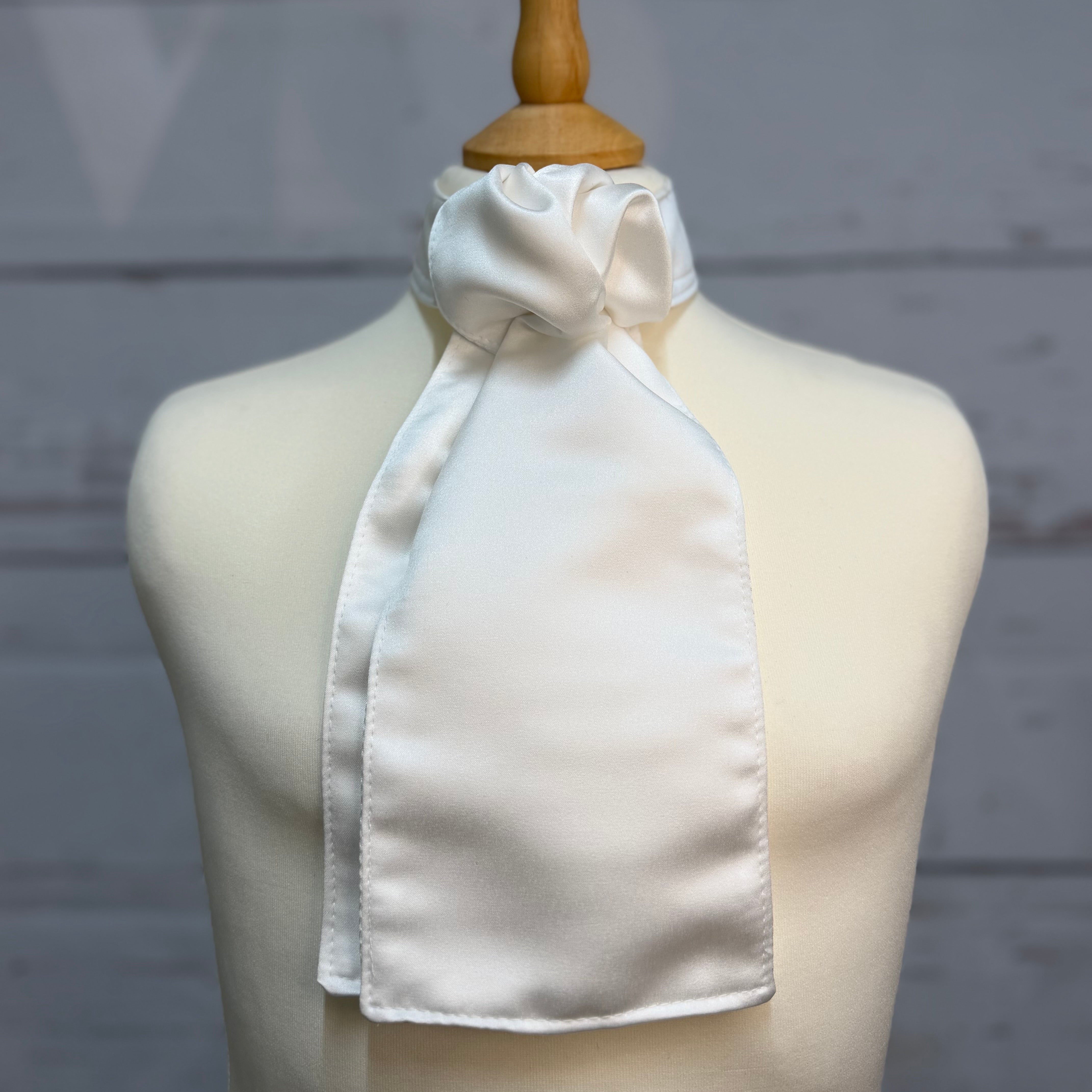 Children's Traditional Heritage Satin White - Ready Tied
