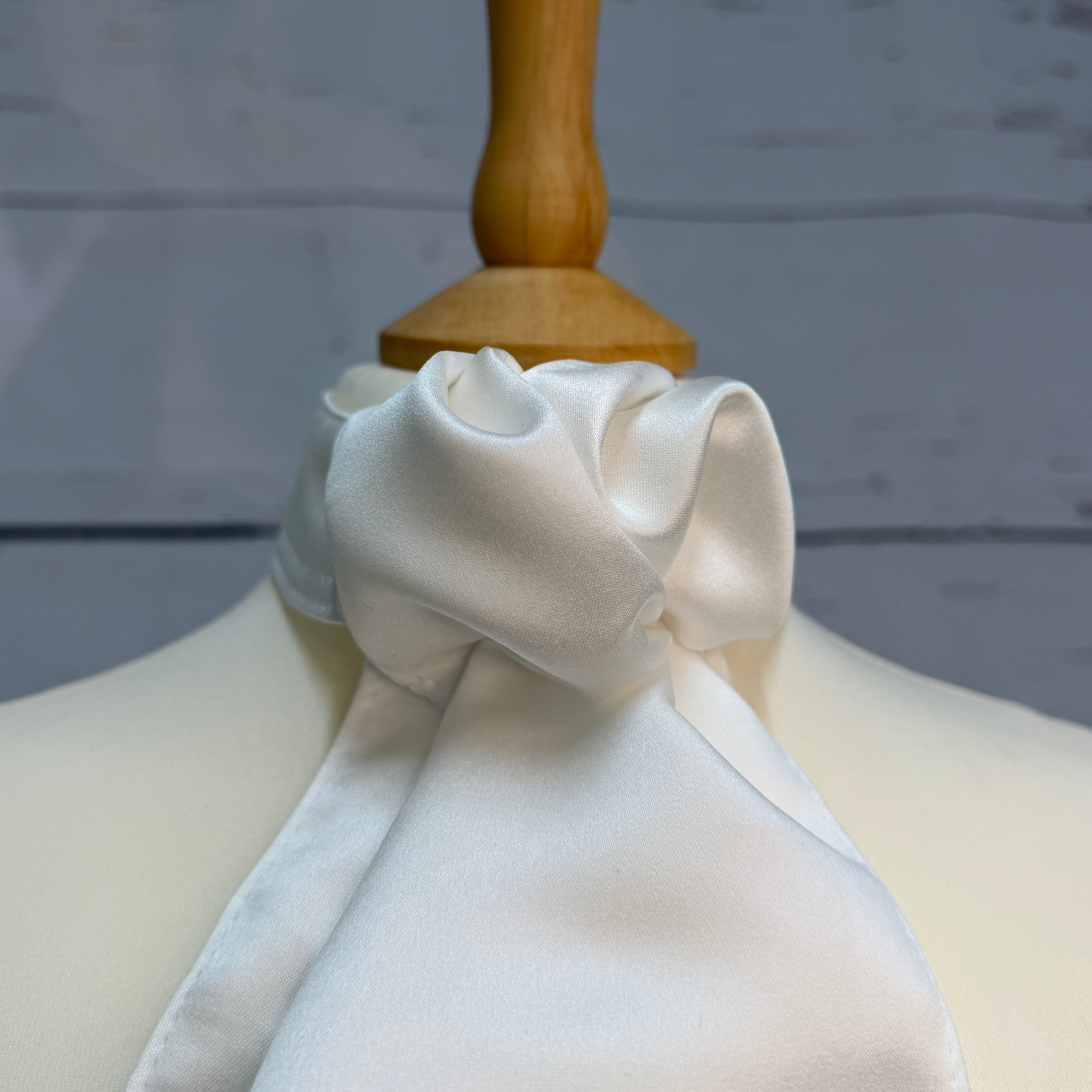 Children's Traditional Heritage Satin White - Ready Tied