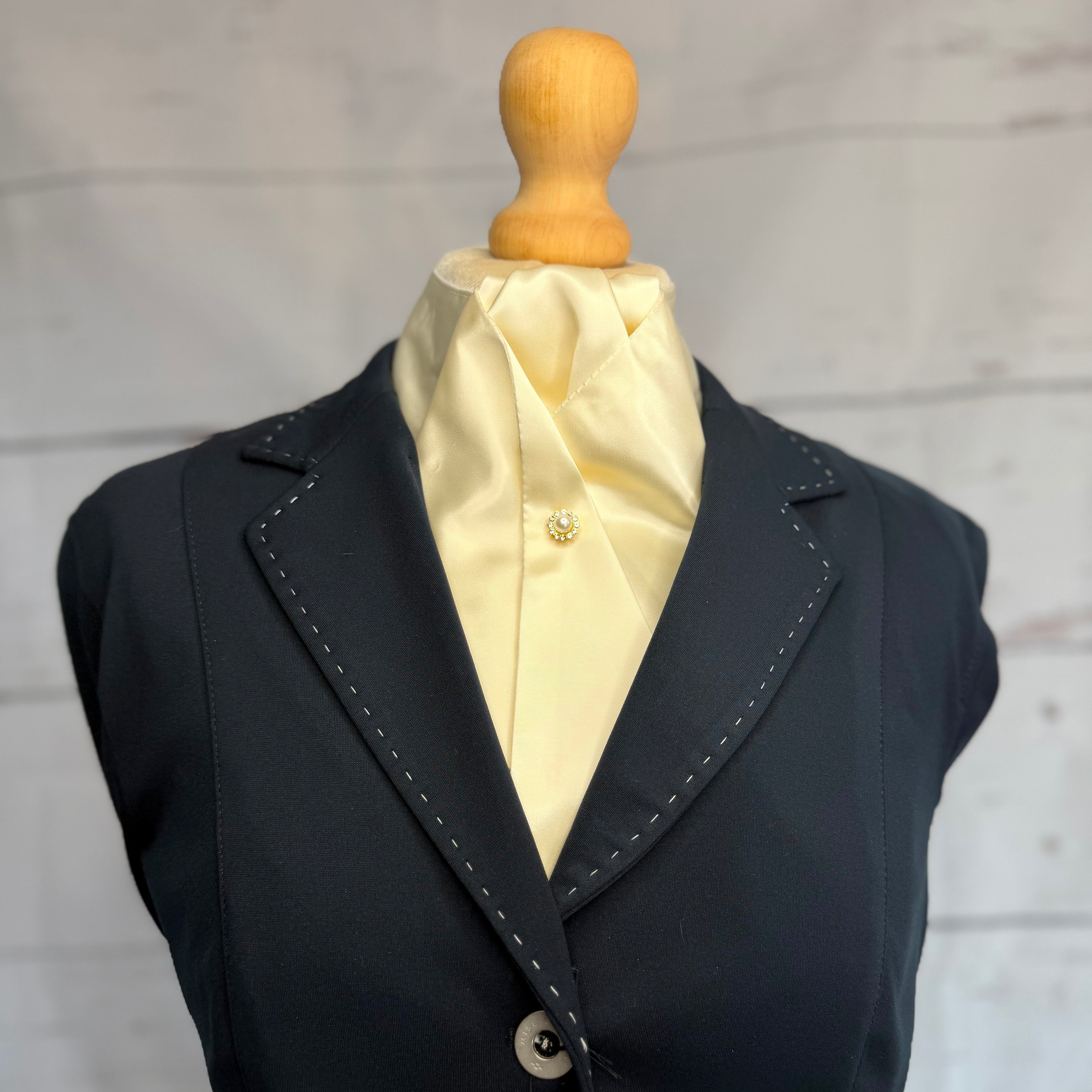 Classic Satin Cream - Ready Tied
